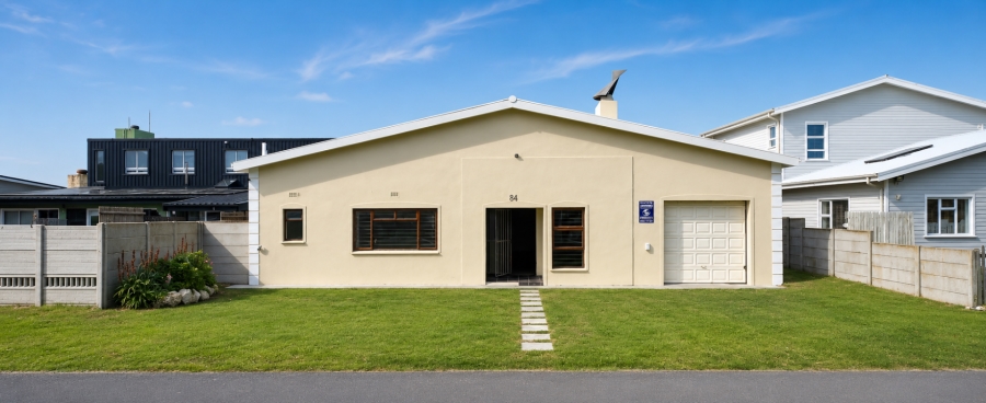 3 Bedroom Property for Sale in Franskraal Western Cape